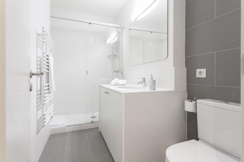 Ferienwohnung Bravissimo Cort Reial-1B Gerona Exterior foto